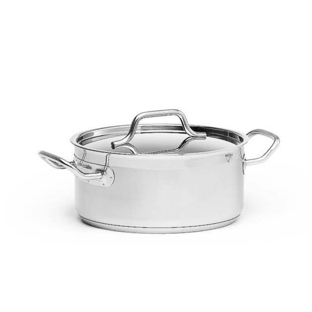 Kittel låg med lock 4,5 liter litergradering rostfri